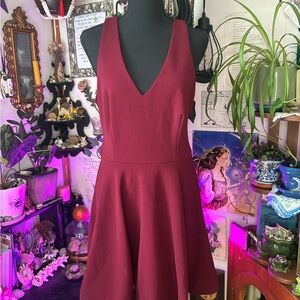 B. Smart Maroon Sleeveless Dress